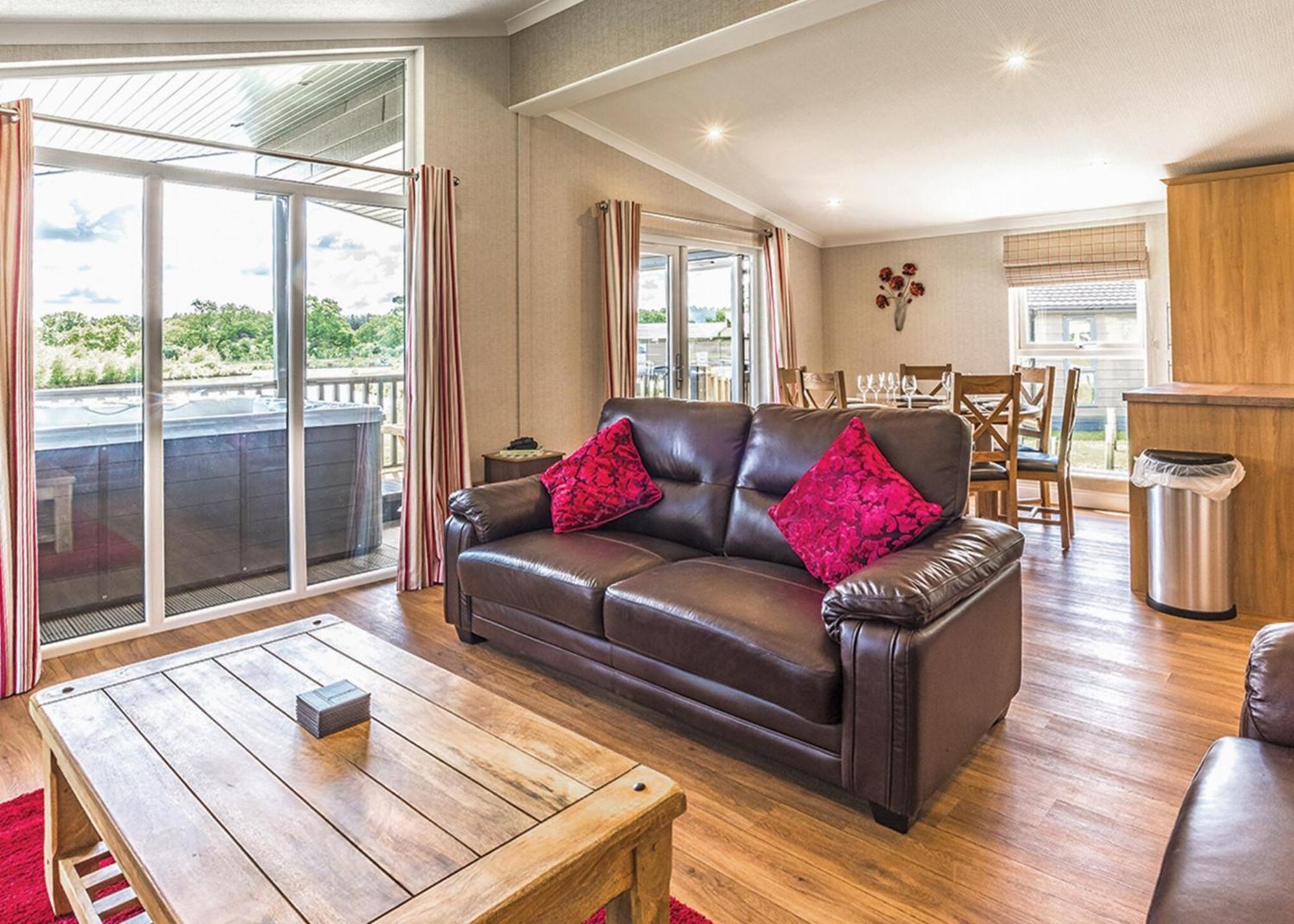 Woodhall Country Park Lodges Woodhall Spa Bagian luar foto