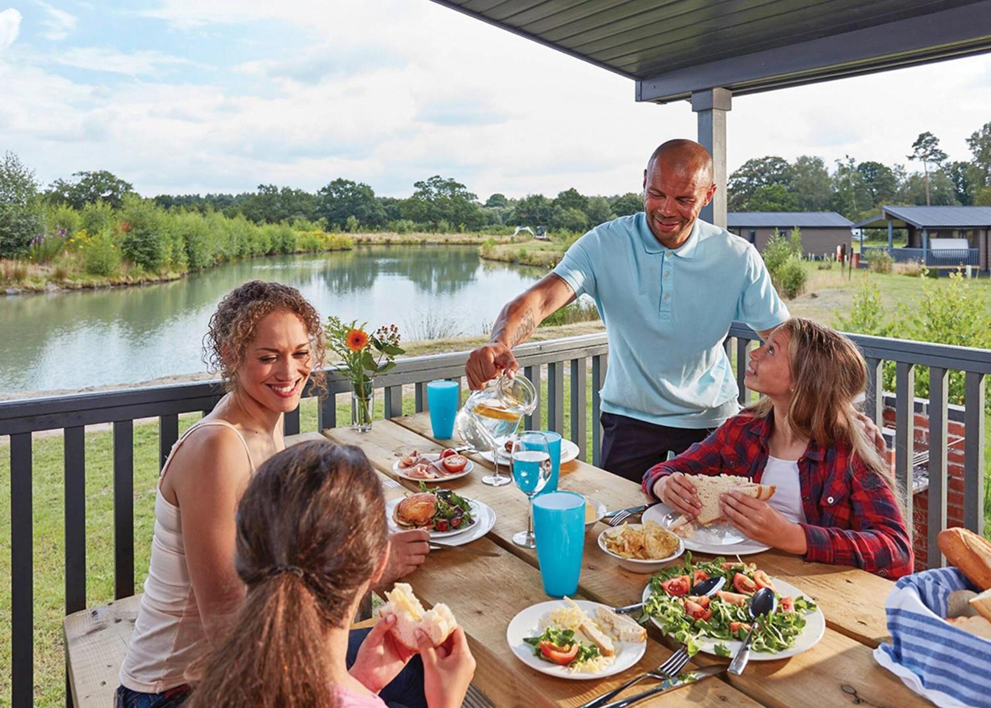 Woodhall Country Park Lodges Woodhall Spa Bagian luar foto