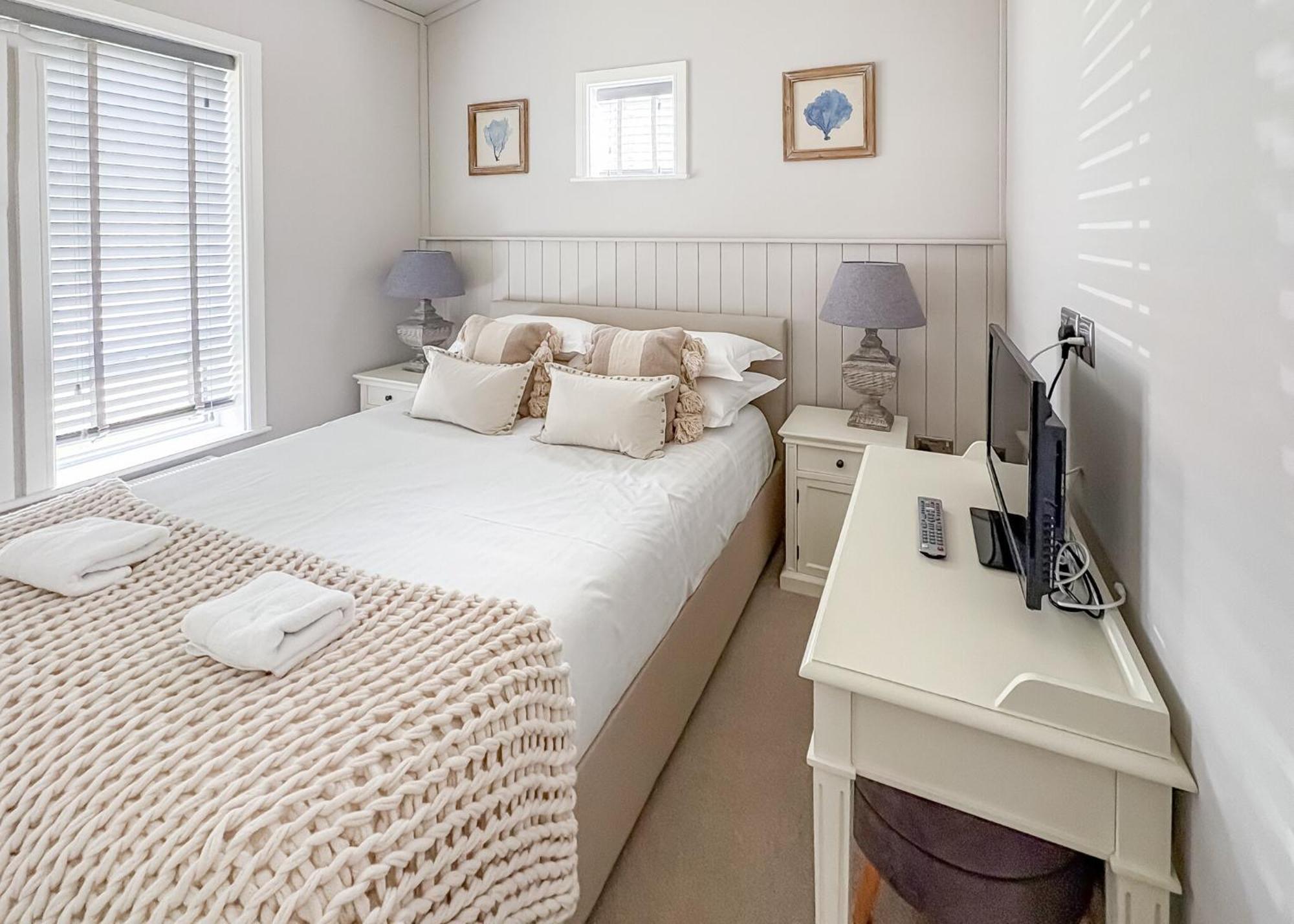 Woodhall Country Park Lodges Woodhall Spa Bagian luar foto