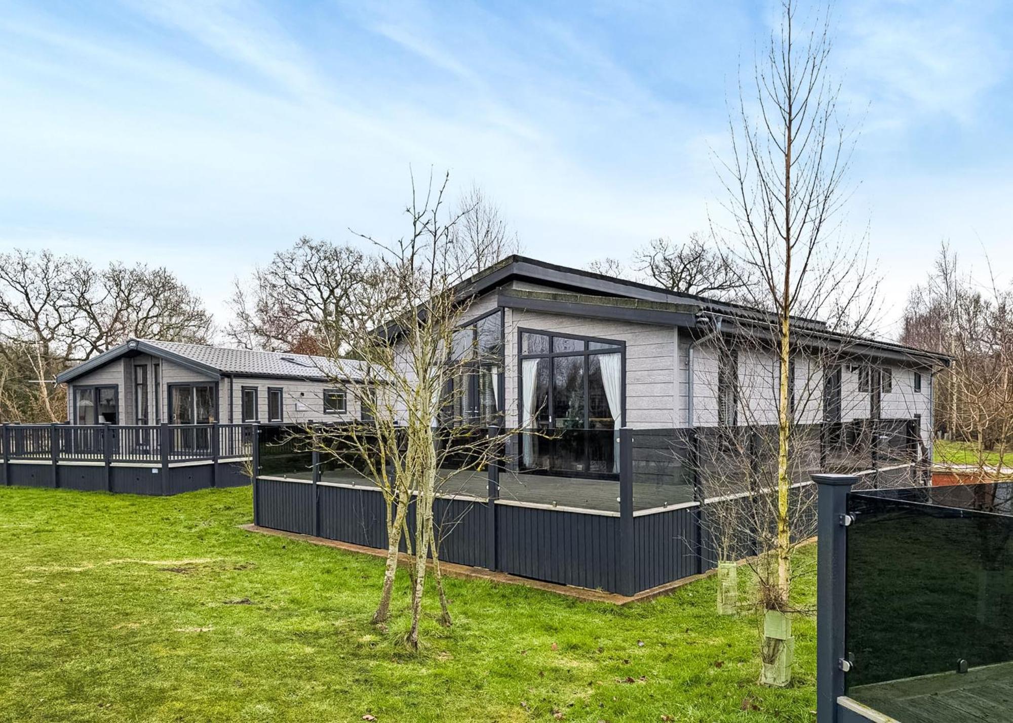 Woodhall Country Park Lodges Woodhall Spa Bagian luar foto